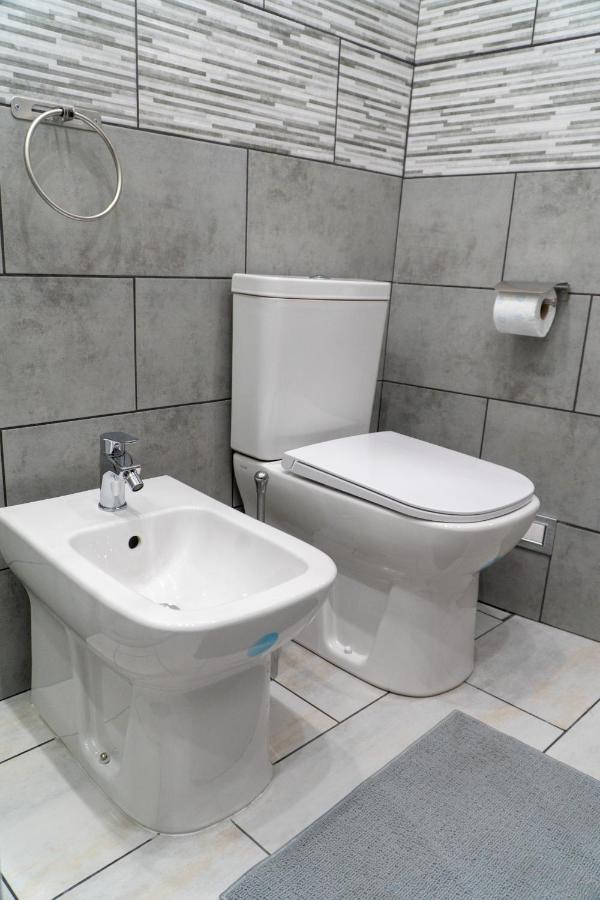 הוילה קטאניה Casa Vacanze La Dolce Casa מראה חיצוני תמונה